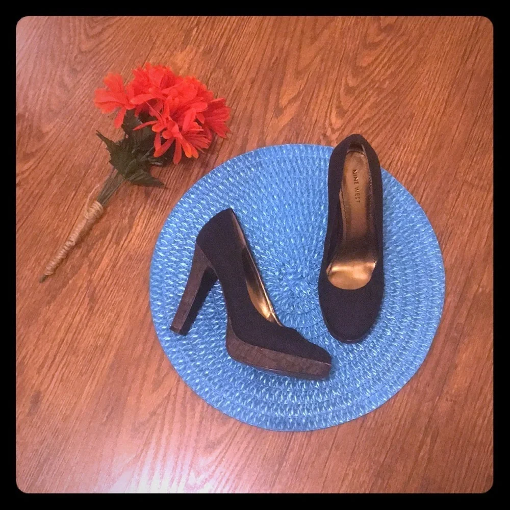 Nine West Black Linen Platform Heels Sz 7.5M